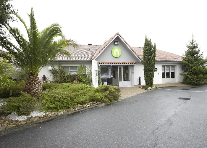 캄파닐 비아리츠 3*