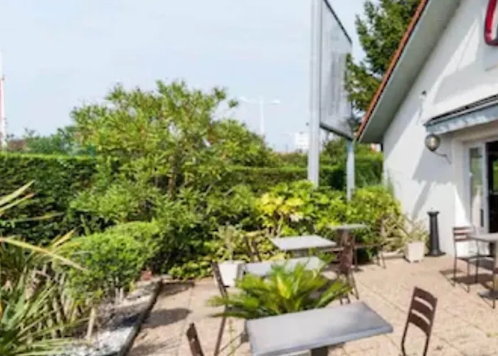 캄파닐 비아리츠 3* 비아히쯔