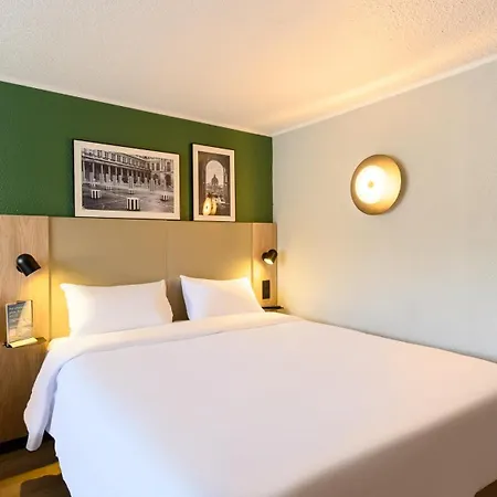 Campanile 3* Biarritz