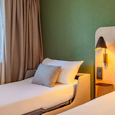 Hotel Campanile Nature - Biarritz 3*