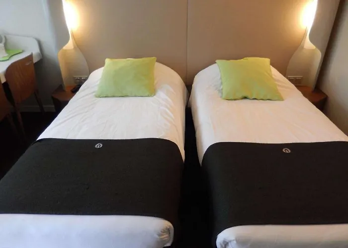 Campanile Hotel 3*